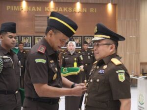 Ferry Tass., Dt. Toembidjo Dilantik sebagai Wakil Kepala Kejaksaan Tinggi Sulawesi Utara: Simfoni Integritas Hukum dan Kepemimpinan Adat