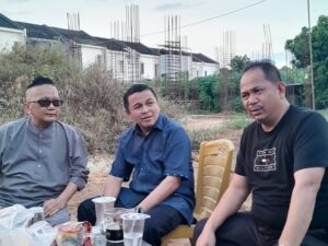 Di Sela Kunjungan Kerja ke Makassar, Wakajati Sulut Tinjau Pembangunan Masjid Minangkabau IKM Sapayuang